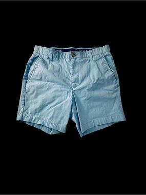 crown & ivy Light Blue Men’s Chino Shorts small color run on back pocket